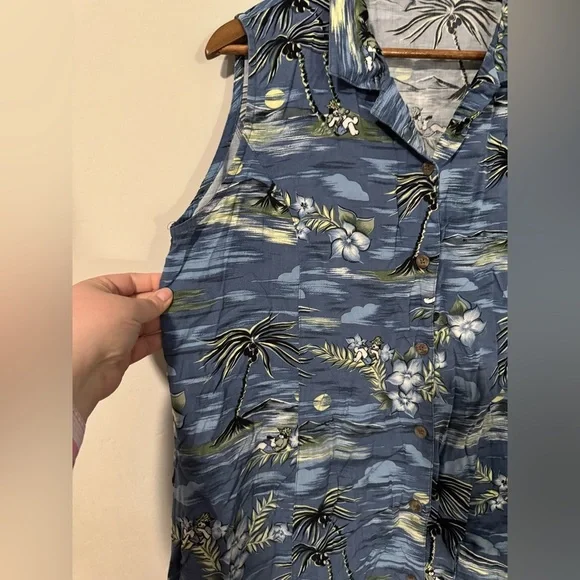 Big Dogs - Hawaiian Print Dress - Picture 4 of 5